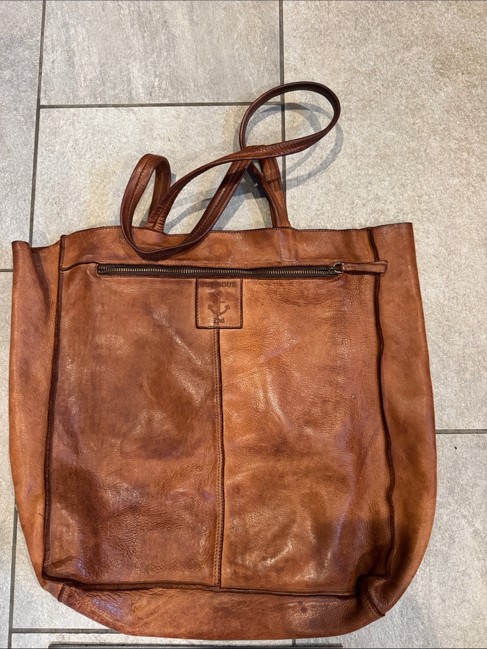 Classic Brown Leather Messenger Tote - Unbranded